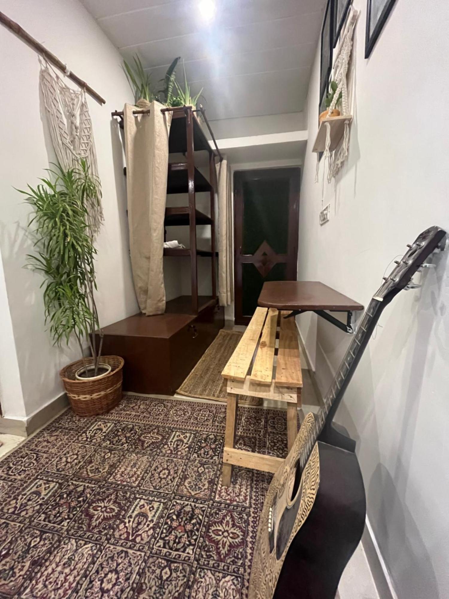 Anavrin Art House Apartment New Delhi Exterior photo