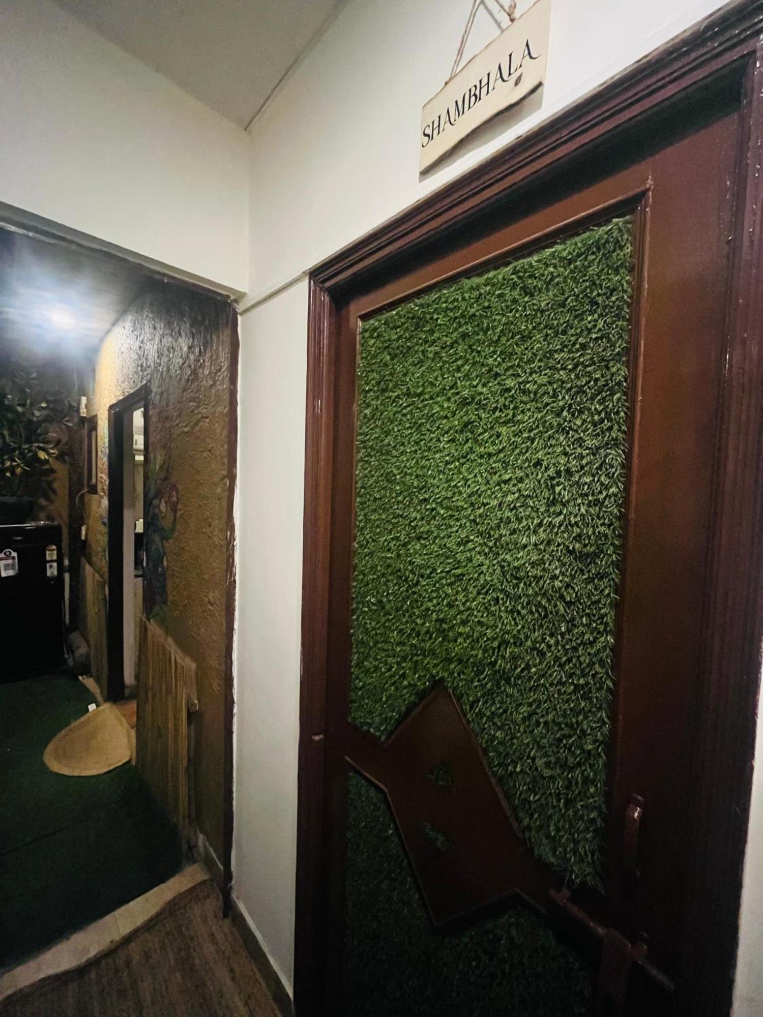 Anavrin Art House Apartment New Delhi Exterior photo